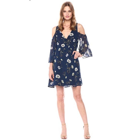 BB Dakota Dresses & Skirts - Floral Cold-Shoulder Dress